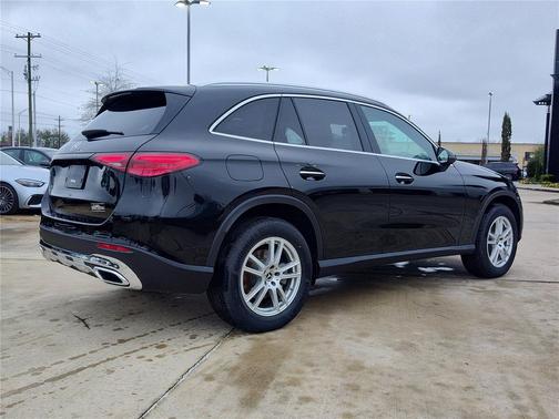 2025 Mercedes-Benz GLC 300 Base