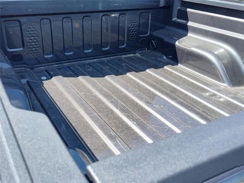 2025 Jeep Gladiator Nighthawk