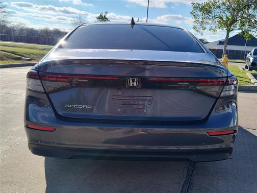 2023 Honda Accord LX 1.5T