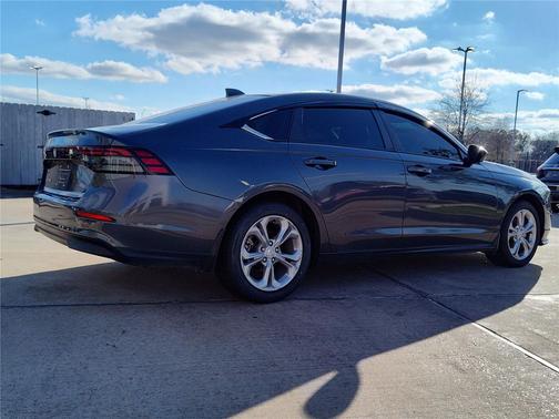 2023 Honda Accord LX 1.5T