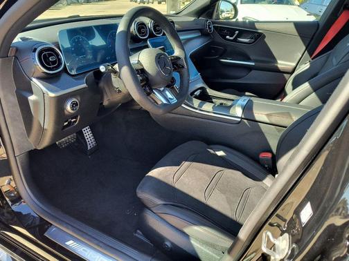 2025 Mercedes-Benz AMG C 43 4MATIC