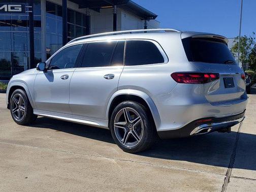 2025 Mercedes-Benz GLS 450 4MATIC