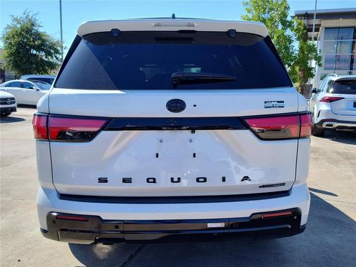 2025 Toyota Sequoia Platinum