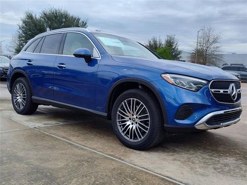 2026 Mercedes-Benz GLC 300 Base
