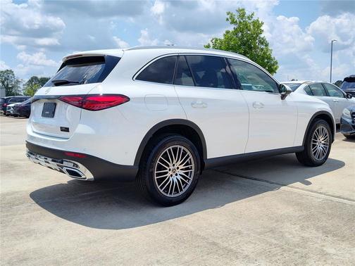 2025 Mercedes-Benz GLC 300 Base