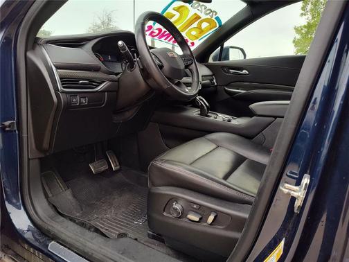 2020 Cadillac XT4 Sport