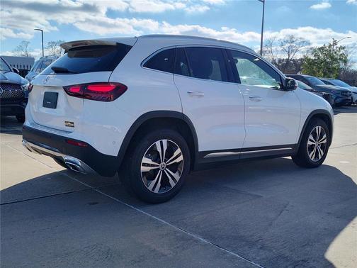 2026 Mercedes-Benz GLA 250 4MATIC