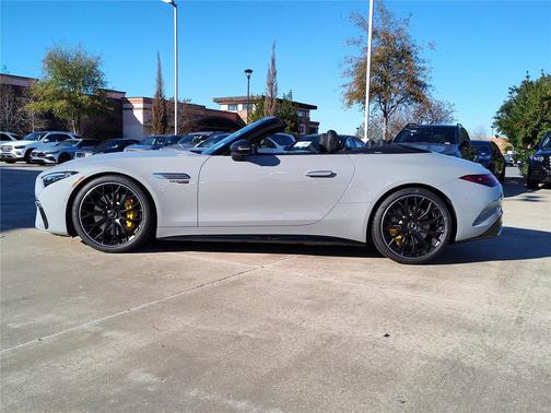 2022 Mercedes-Benz AMG SL 63 Base
