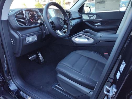 2026 Mercedes-Benz GLS 450 4MATIC