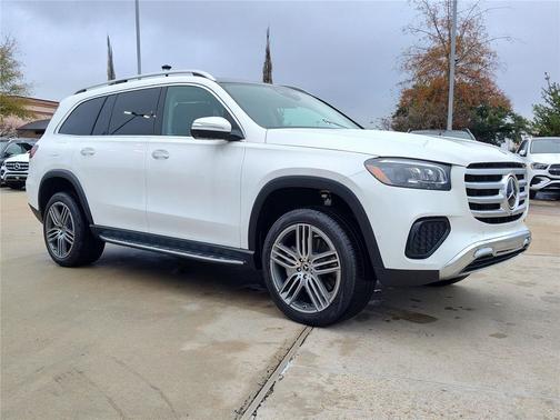 2026 Mercedes-Benz GLS 450 4MATIC