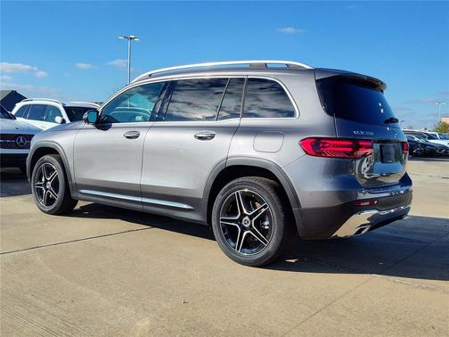 2026 Mercedes-Benz GLB 250 Base