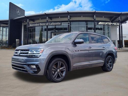 Platinum Gray Metallic 2020 Volkswagen Atlas 3.6L SE w/Technology
