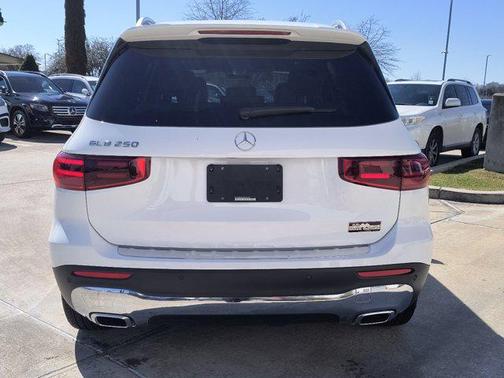 2025 Mercedes-Benz GLB 250 Base