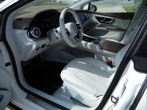 2022 Mercedes-Benz EQS 580 4MATIC