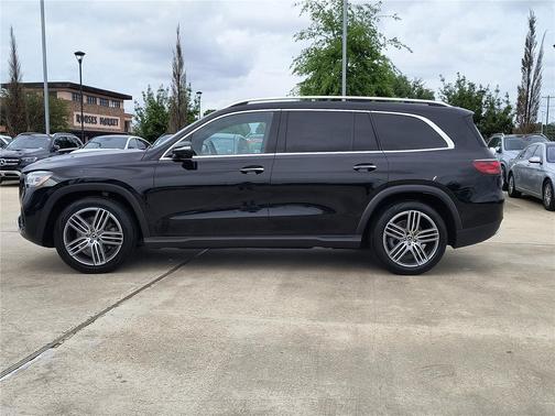 2025 Mercedes-Benz GLS 450 4MATIC
