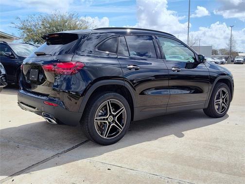 2026 Mercedes-Benz GLA 250 4MATIC