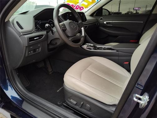 2022 Hyundai SONATA Limited