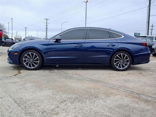 2022 Hyundai SONATA Limited