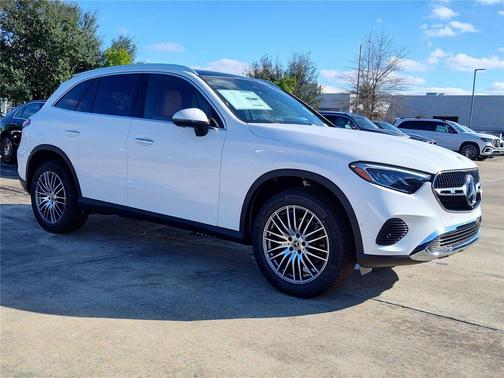 2026 Mercedes-Benz GLC 300 Base