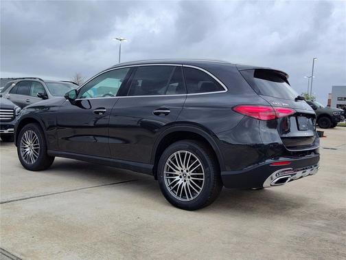 GREY 2026 Mercedes-Benz GLC 300 Base