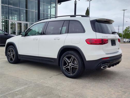 Polar White 2024 Mercedes-Benz GLB 250 Base