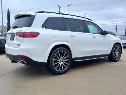 2025 Mercedes-Benz GLS 450 4MATIC