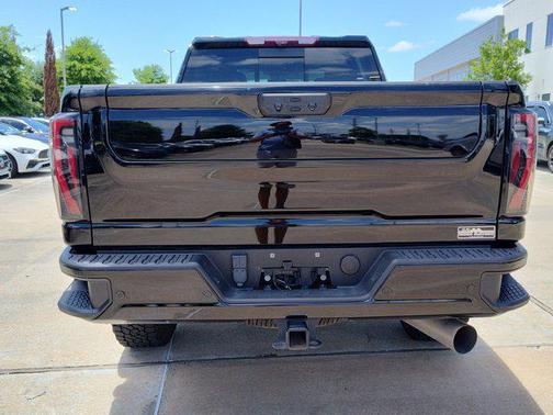 2024 GMC Sierra 2500 AT4