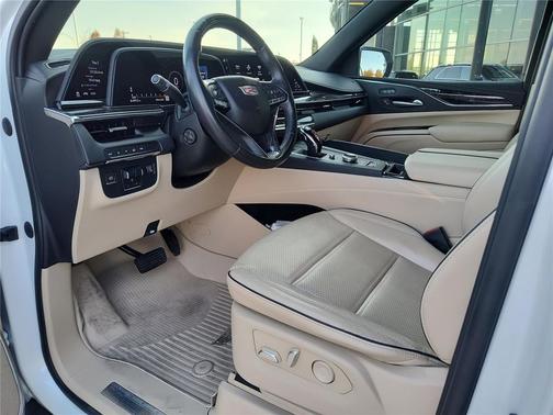 2023 Cadillac Escalade ESV Premium Luxury