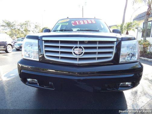 2004 Cadillac Escalade EXT Base