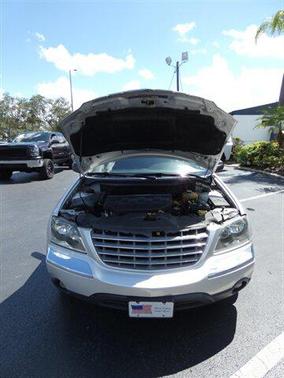 2004 Chrysler Pacifica Base