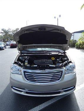 2015 Chrysler Town & Country Touring