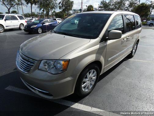 2015 Chrysler Town & Country Touring