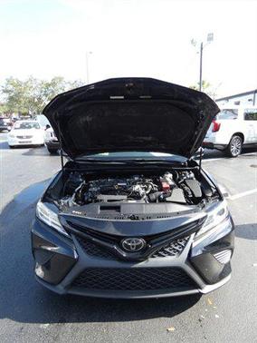 2019 Toyota Camry SE