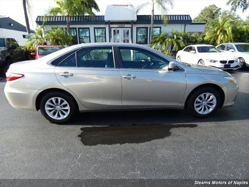 2015 Toyota Camry LE