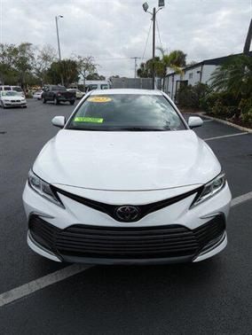 2022 Toyota Camry LE