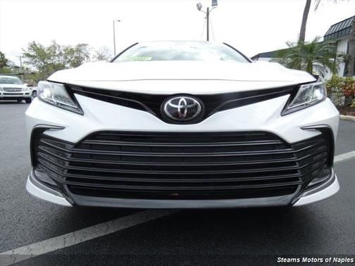 2022 Toyota Camry LE