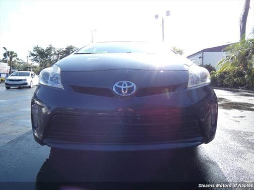 2014 Toyota Prius Two