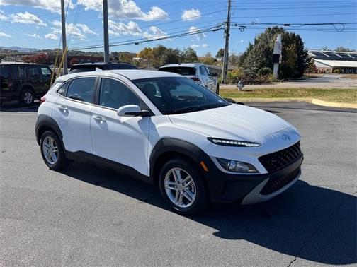 2022 Hyundai KONA SE
