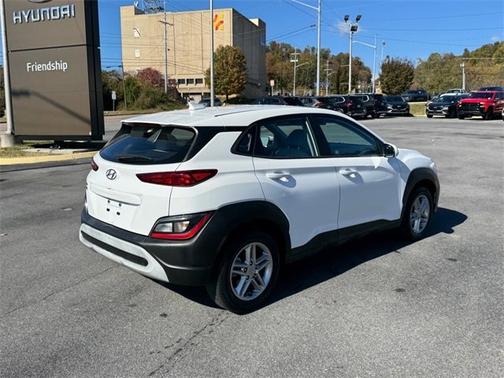 2022 Hyundai KONA SE