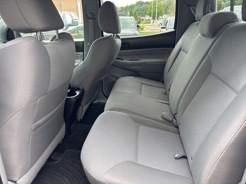 2015 Toyota Tacoma Base