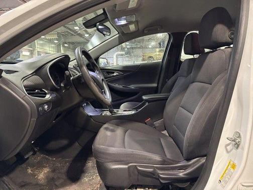 2017 Chevrolet Malibu 1LS