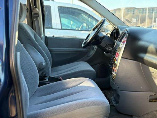 2006 Chrysler Town & Country Touring