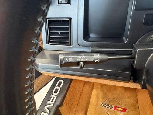 1989 Chevrolet Corvette Base