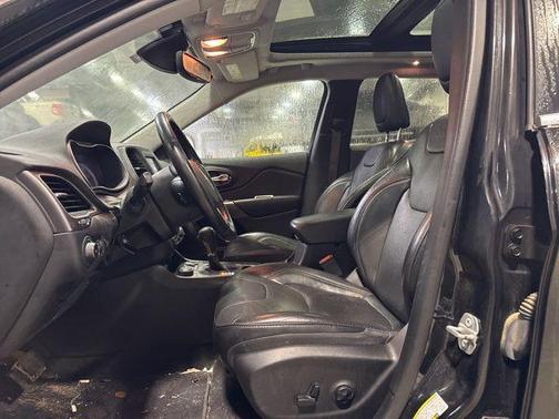 2020 Jeep Cherokee Latitude Lux