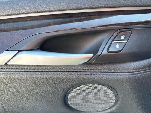 2016 BMW X5 xDrive50i