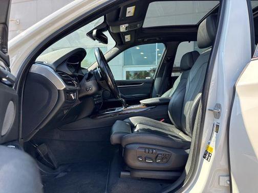 2016 BMW X5 xDrive50i