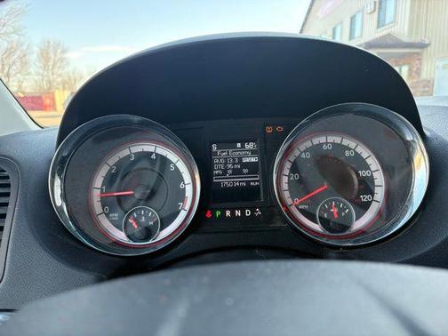 2011 Dodge Grand Caravan Crew