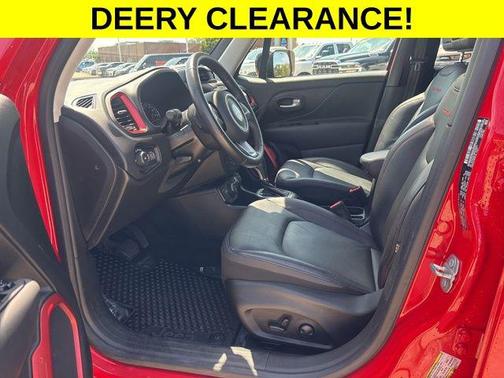 2023 Jeep Renegade Trailhawk