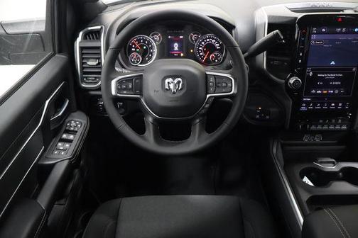 Bright White Clearcoat 2026 RAM 2500 Big Horn Crew Cab 4x4 6'4' Box