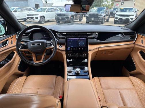 2024 Jeep Grand Cherokee Summit